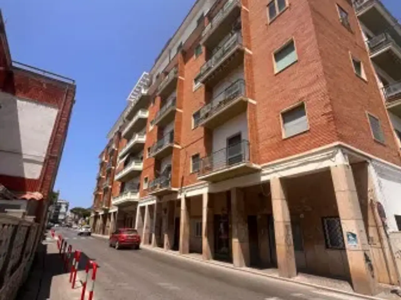 Negozio in Via Ennio Visca 13, Nettuno, {3} - Foto 2