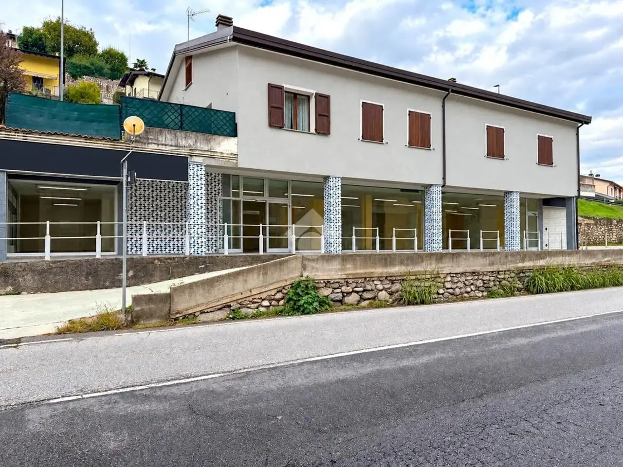 Ufficio in Via Emiliano Rinaldini 14, Vestone, {3} - Foto 1