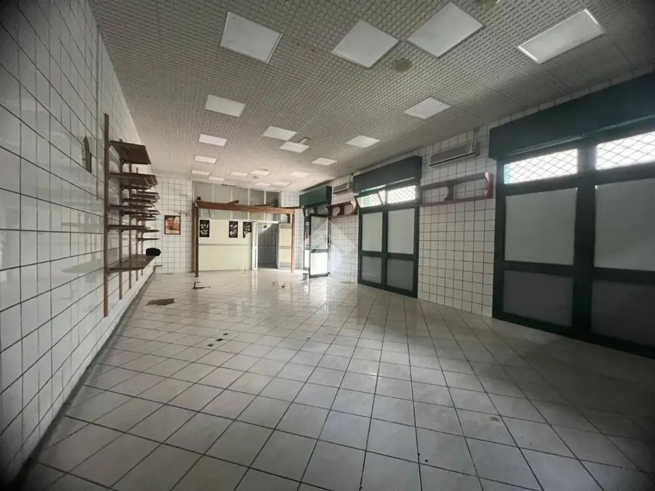 Negozio in Via Roma 150, Melito Di Napoli, {3} - Foto 2