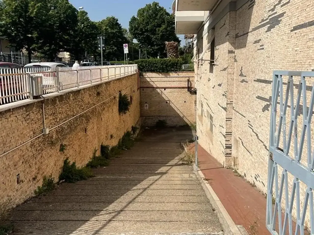 Magazzino in Via Mura dei Francesi, Ciampino, {3} - Foto 2