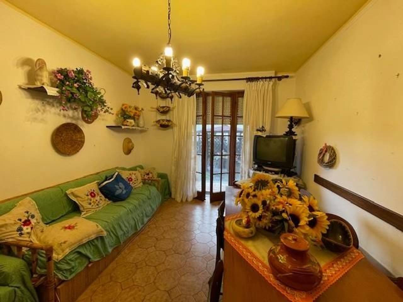 appartamento in vendita a Viareggio in zona Torre del Lago