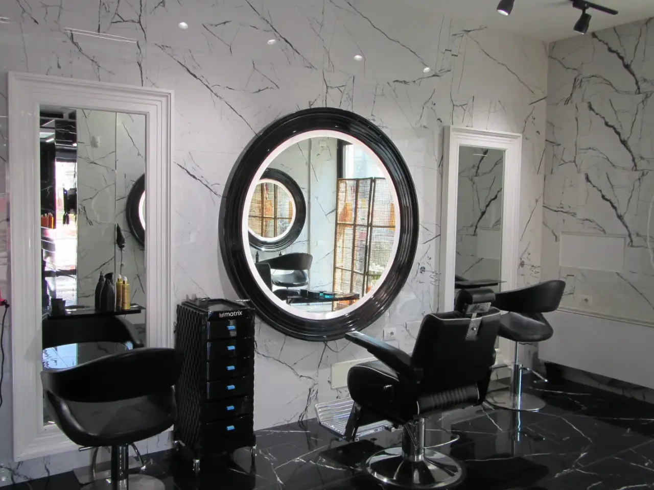 Negozio in Piazza Cesare Beccaria 2, Firenze, {3} - Foto 1