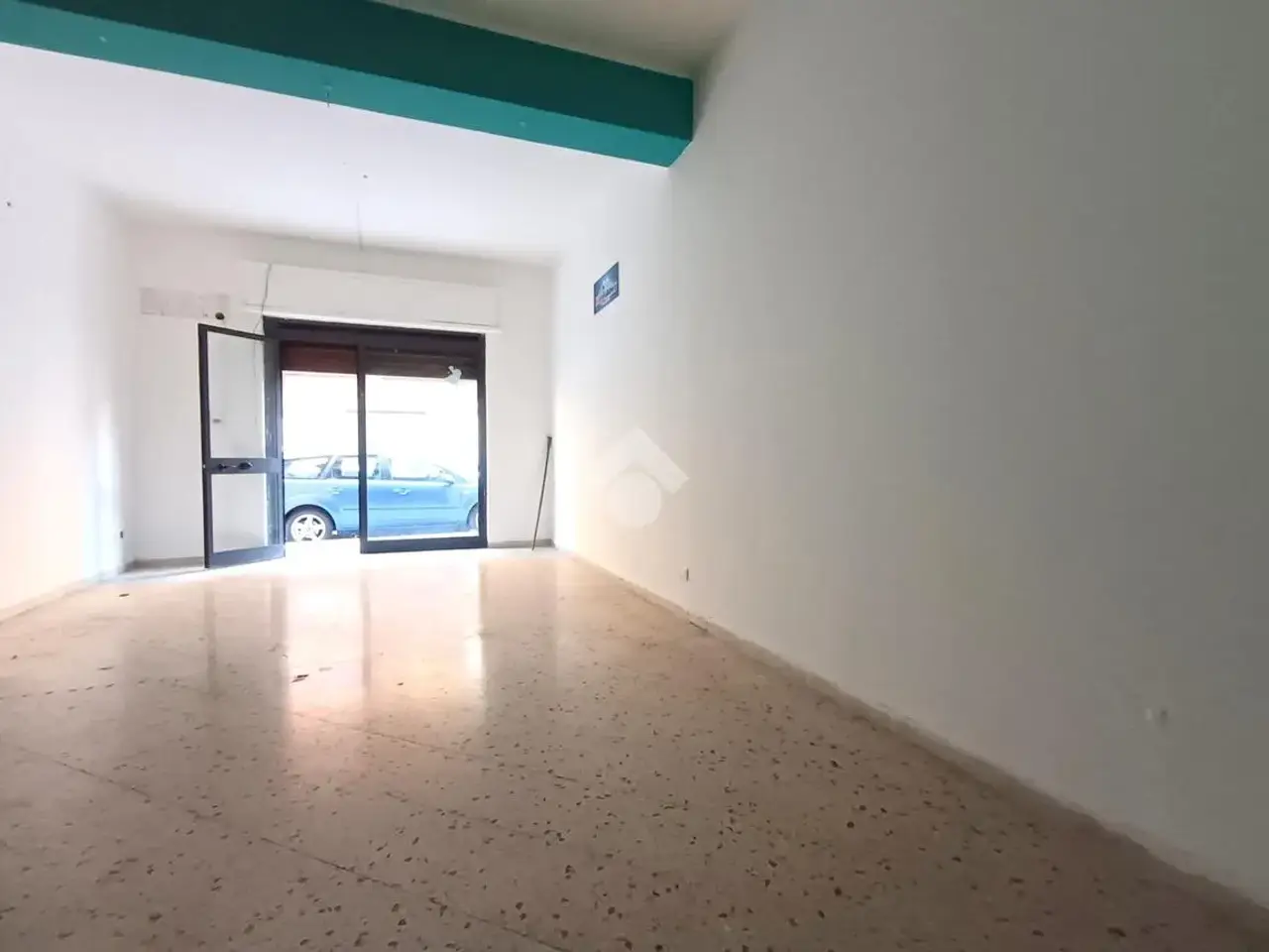 Negozio in Via Aloisio Juvara 47, Palermo, {3} - Foto 1