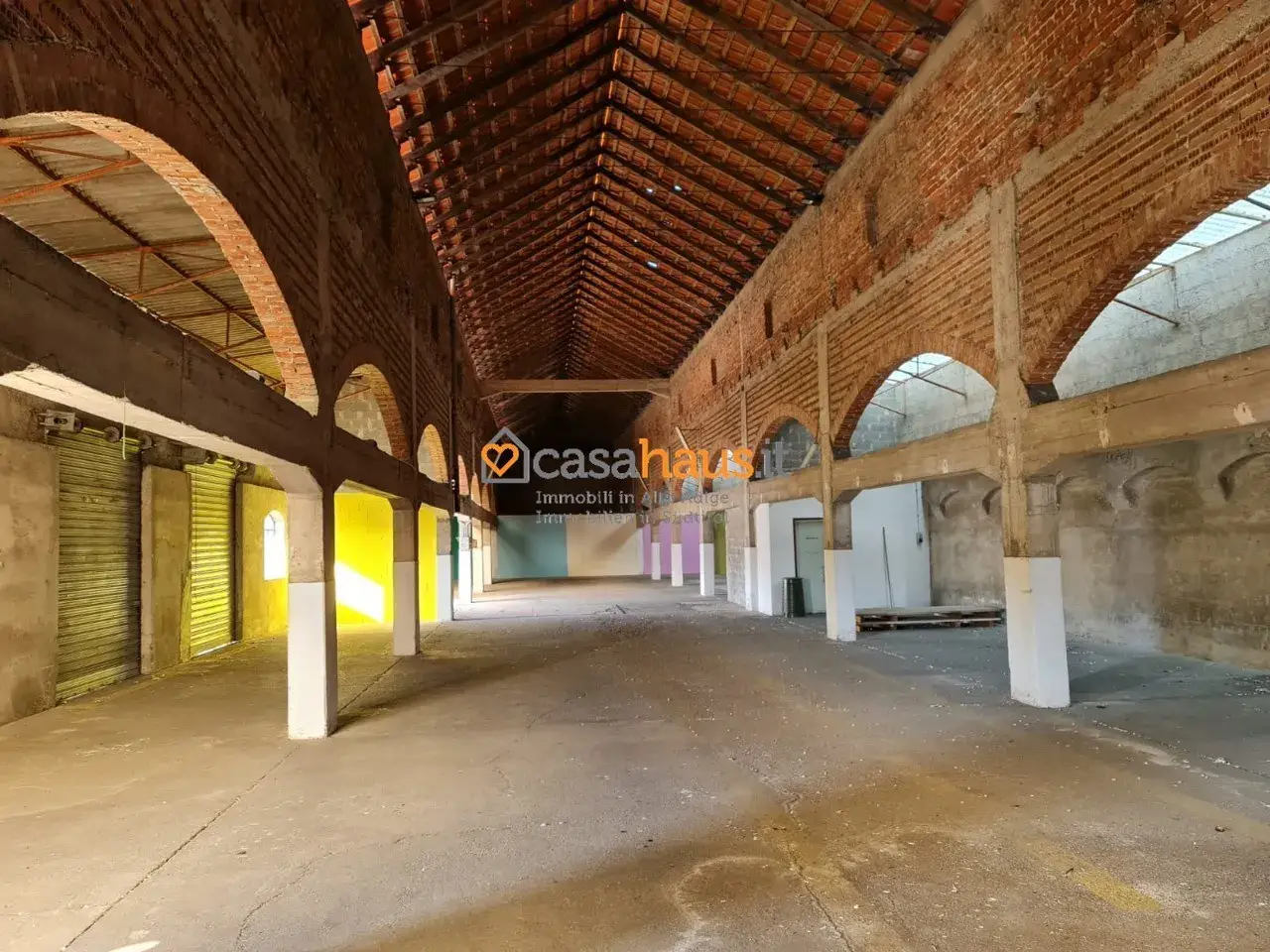 Capannone in , Udine, {3} - Foto 1