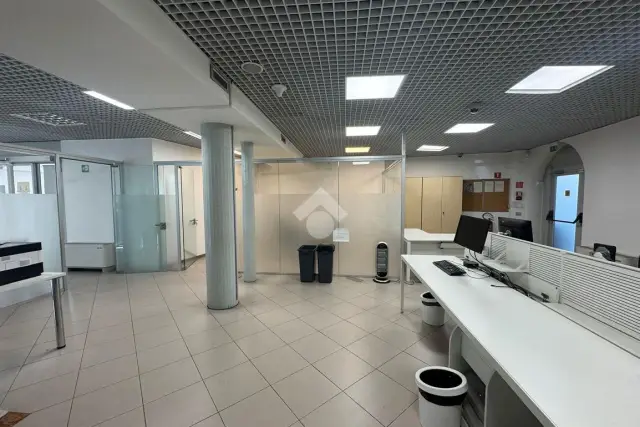 insertion image