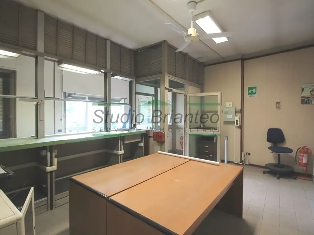 Ufficio in Via Giovanni Pascoli, Carate Brianza, {3} - Foto 1
