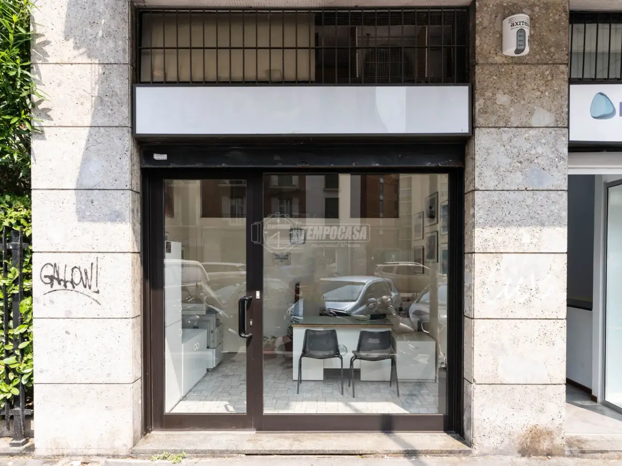 Negozio in Via Sofonisba Anguissola 50, Milano, {3} - Foto 2