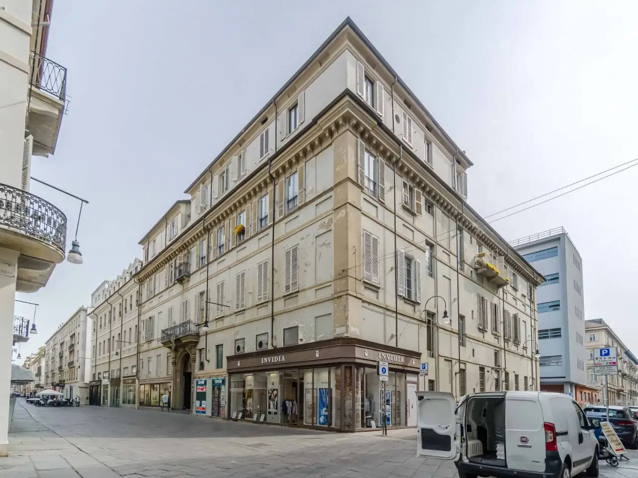 Laboratorio in Via Garibaldi 53, Torino, {3} - Foto 2
