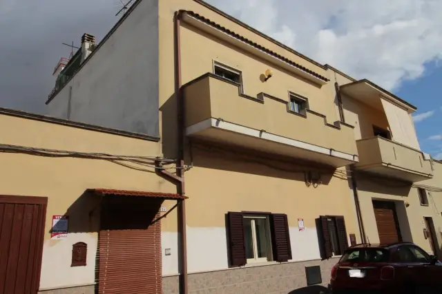 Detached house in Via Santa Filomena 15, Sava - Photo 1