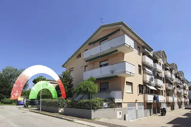 Terraced house in {3}, Via Antonio Pigafetta - Photo 1