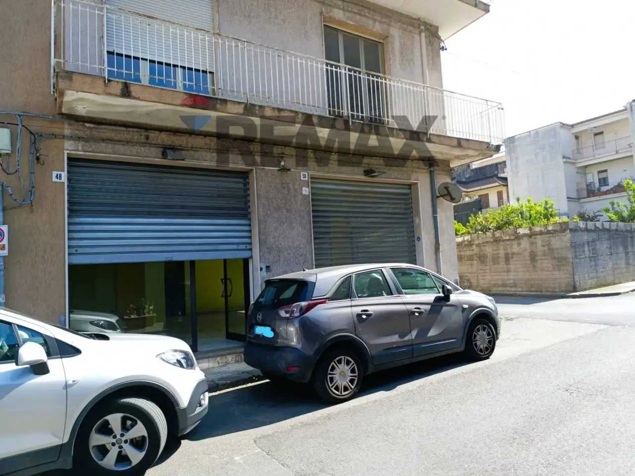 Negozio in Via Raffaello Grasso 48, Giarre, {3} - Foto 1