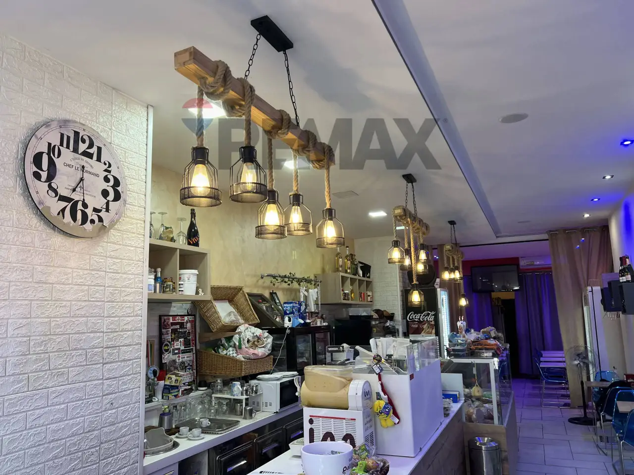 Esercizio commerciale in Via Carulli 9, Bari, {3} - Foto 2