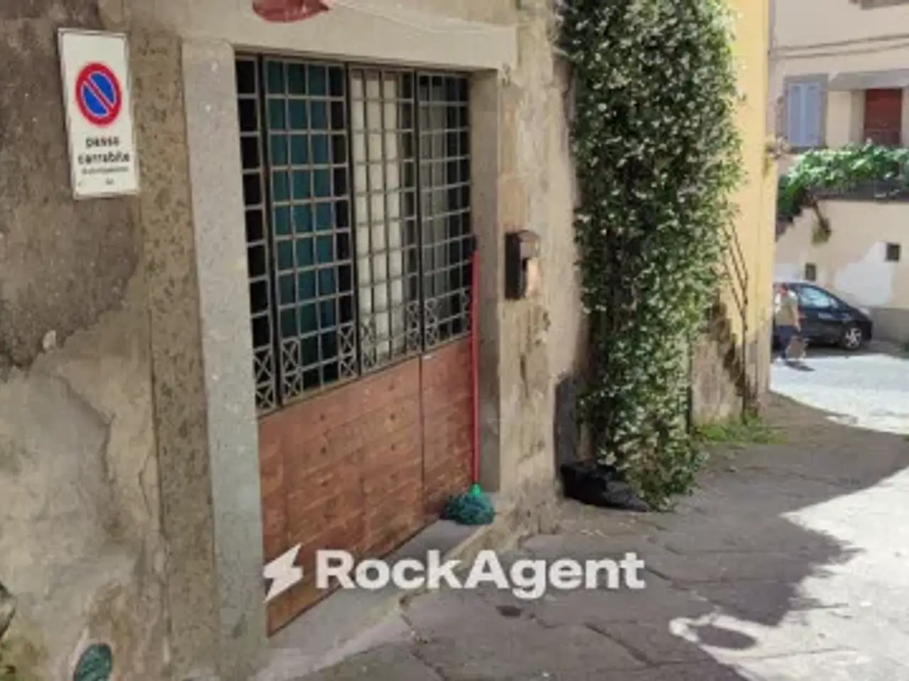 Magazzino in Via San Rocco 3, Viterbo, {3} - Foto 1