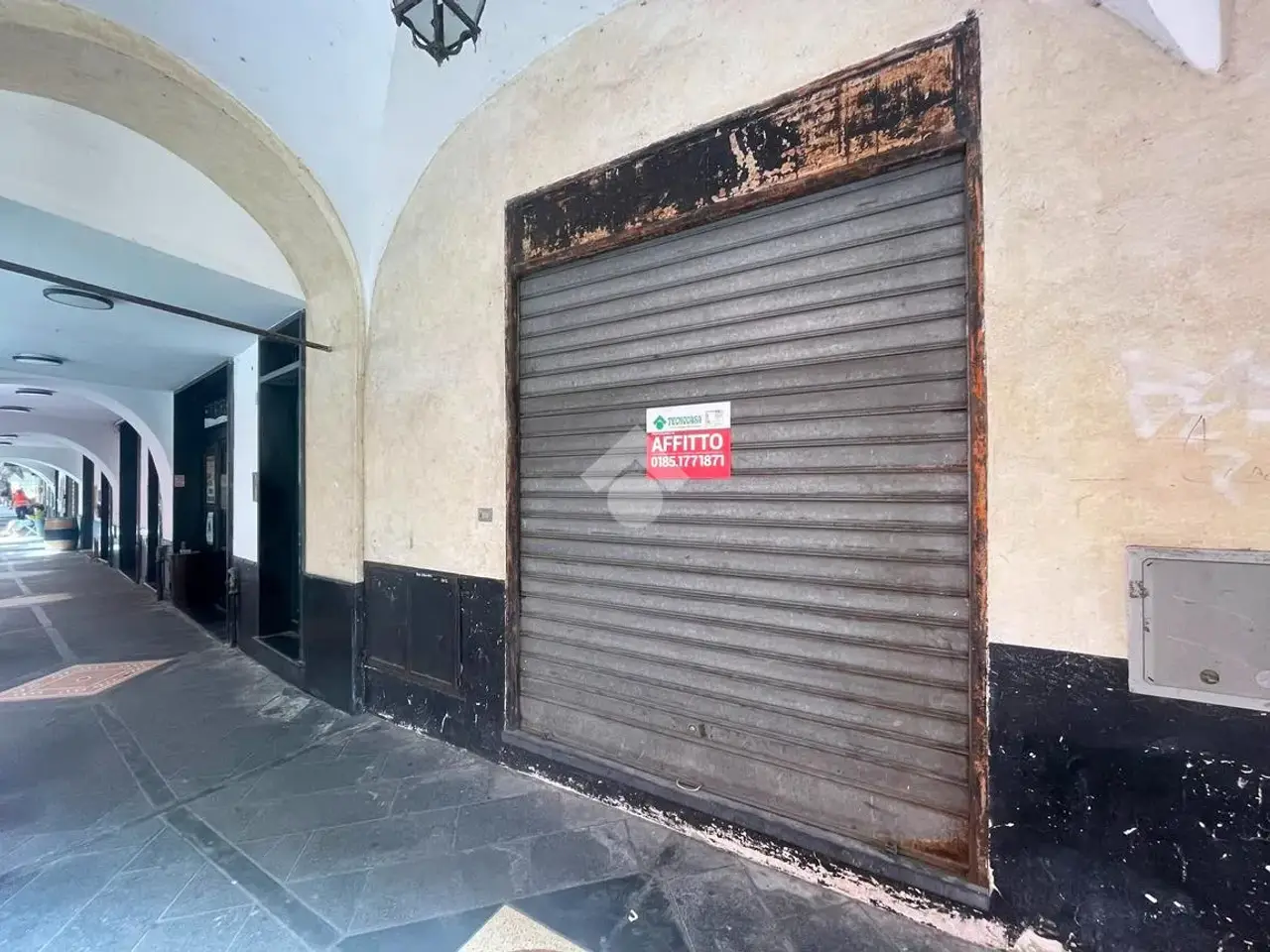 Negozio in Via Entella, Chiavari, {3} - Foto 1