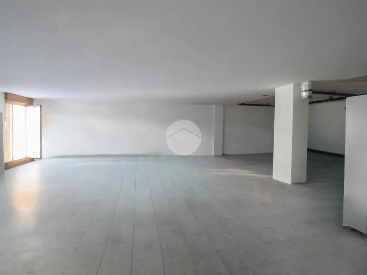 Ufficio in Via Cav. Carlo Pagliarini 1, Romano Di Lombardia, {3} - Foto 1