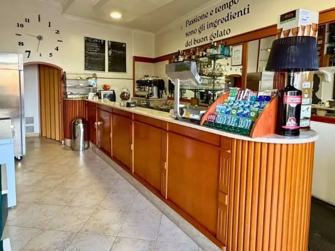 Palazzina commerciale in Piazza Giovanni Amellino 16, Belvedere Marittimo, {3} - Foto 2
