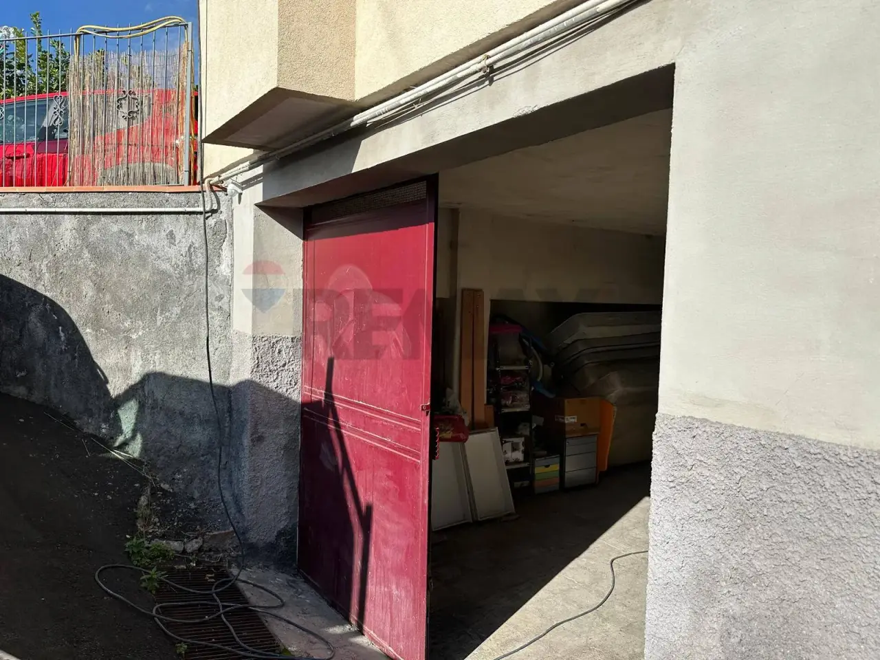 Negozio in Via Federico De Roberto 8, Gravina Di Catania, {3} - Foto 1