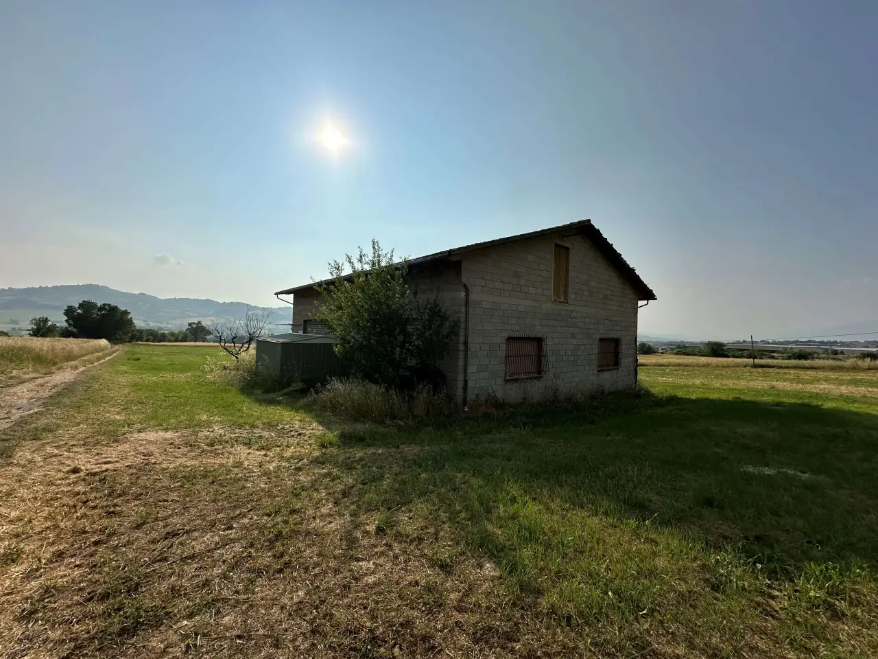 Capannone in Frazione Rigali, Gualdo Tadino, {3} - Foto 2