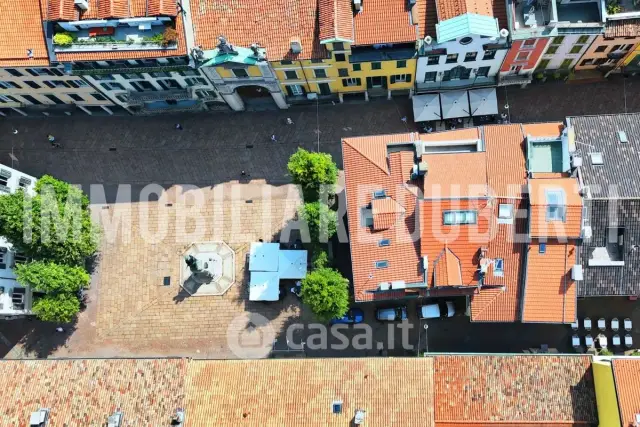 insertion image