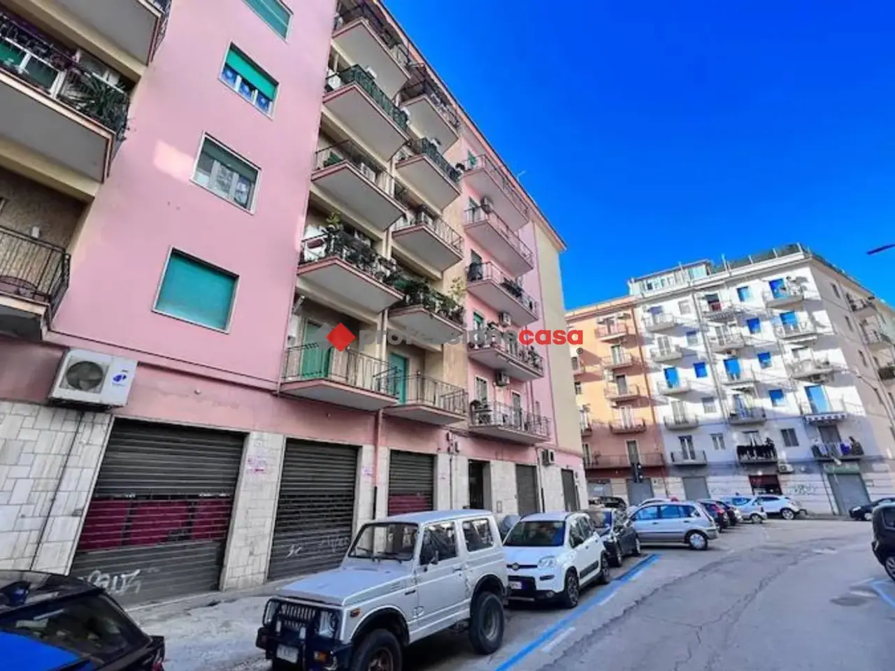 Negozio in Via Taranto 76, Foggia, {3} - Foto 2