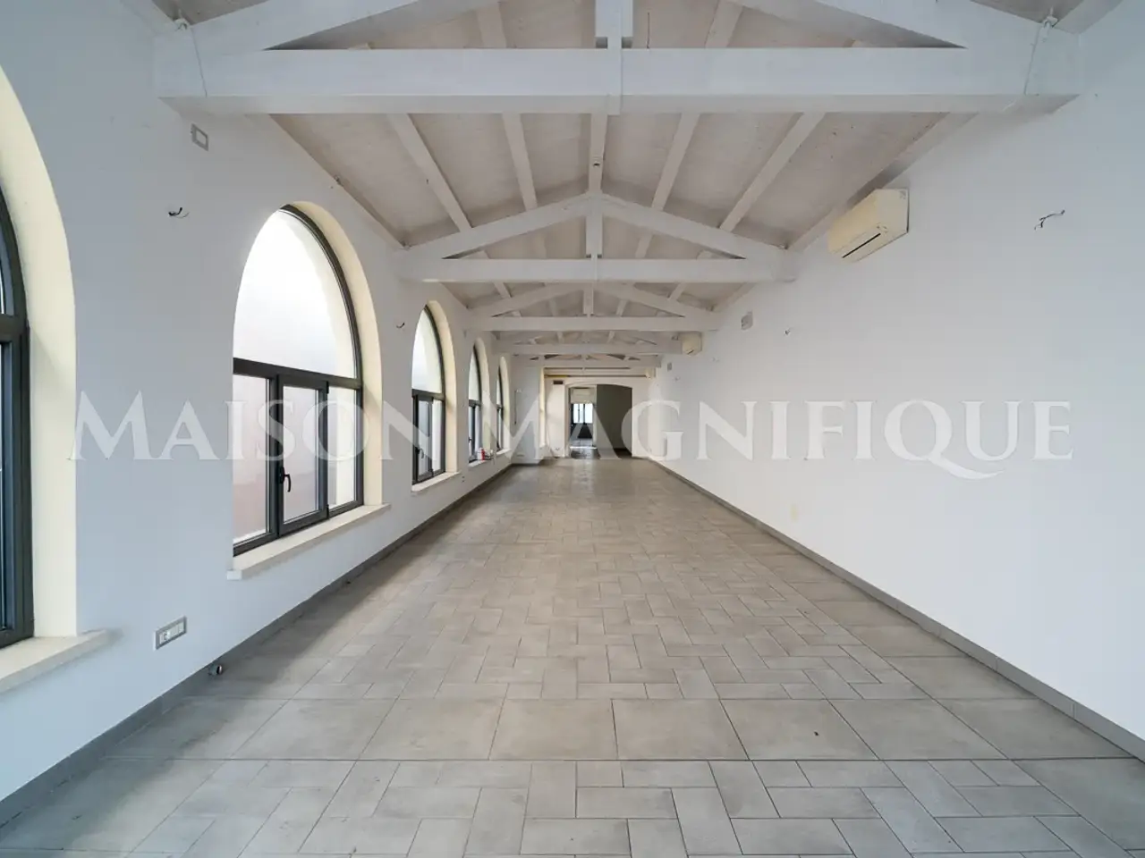 Negozio in Via dei Fiocinini 3, Comacchio, {3} - Foto 2