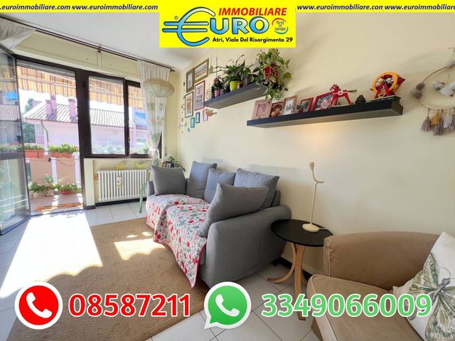 3-room flat in Via Lino Romani, Atri - Photo 1