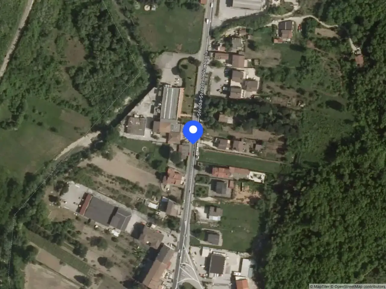 Capannone in Via Appia, 31 31, Ceppaloni, {3} - Foto 1