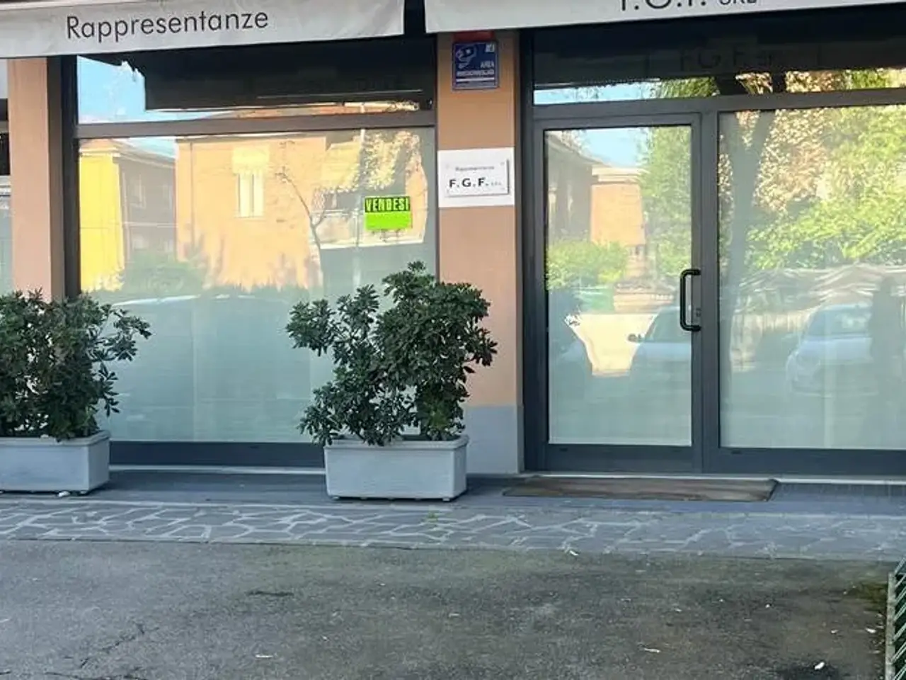 Negozio in , Carpi, {3} - Foto 1