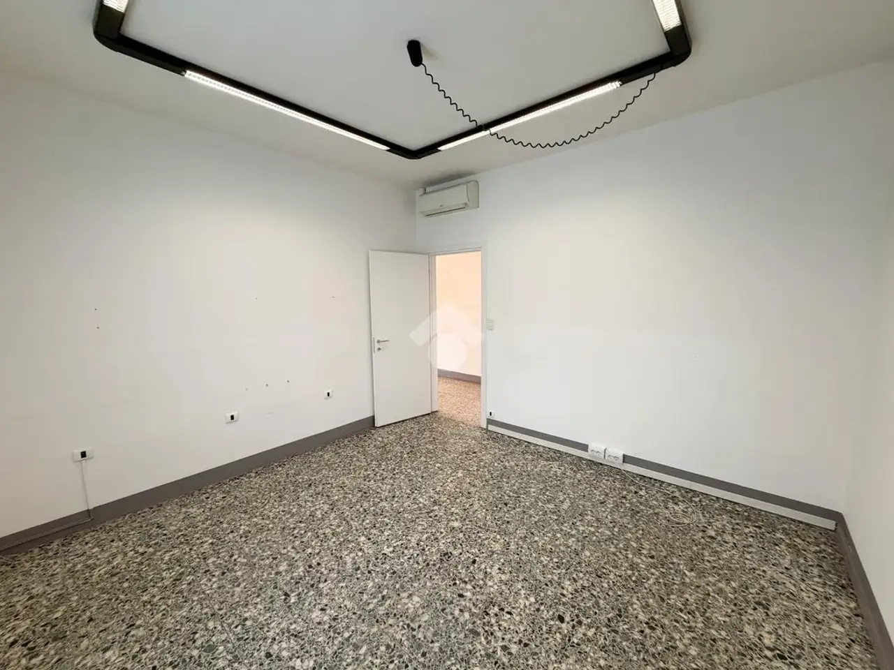 Ufficio in Via Provinciale 33, Malgrate, {3} - Foto 2