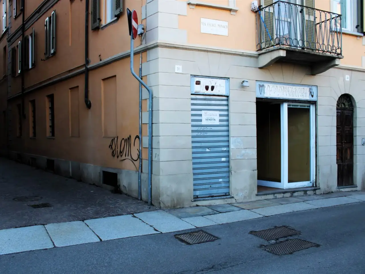 Negozio in Via Felice Monaco, Vercelli, {3} - Foto 2
