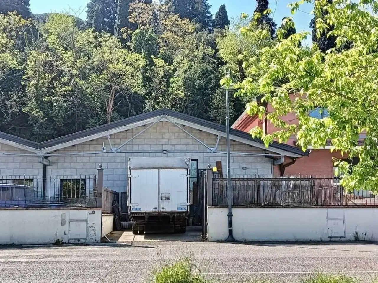 Magazzino in Via Giovan Battista Sermei, Fiesole, Fiesole, {3} - Foto 1