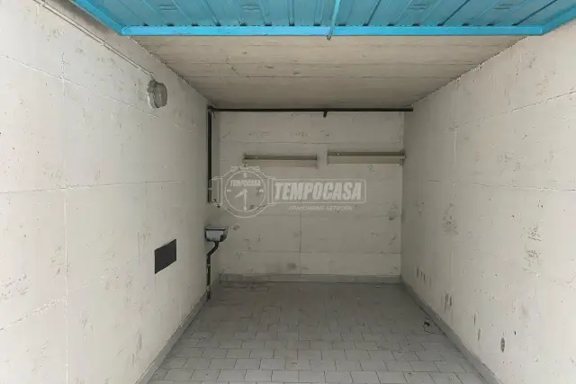 Garage or car box, Bergamo - Photo 1