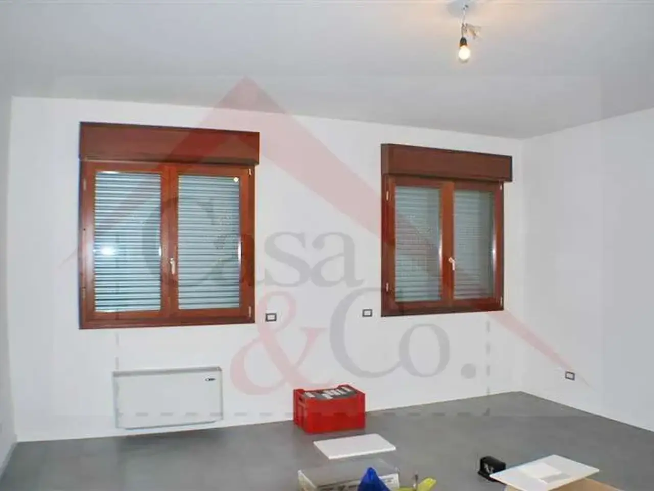 Palazzina commerciale in Viale Amendola, Modena, {3} - Foto 1