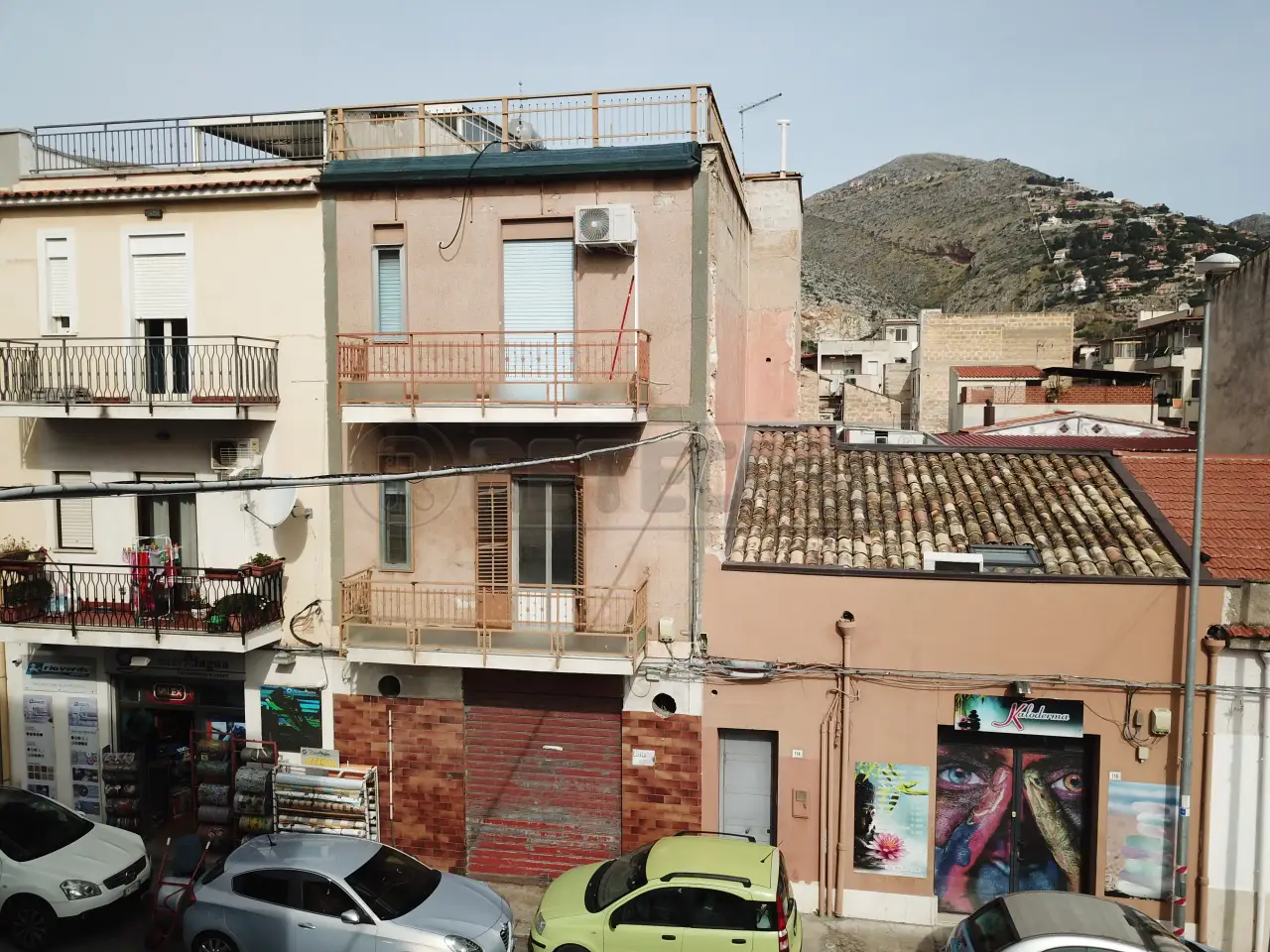 Palazzina commerciale in Via Partanna Mondello 114, Palermo, {3} - Foto 1