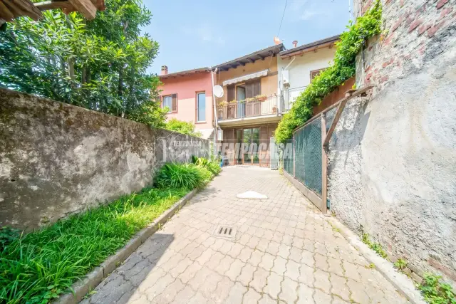insertion image
