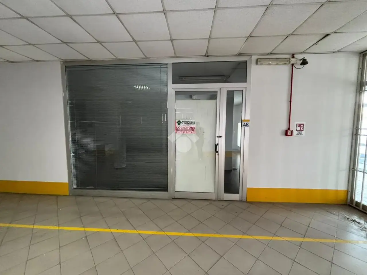 Ufficio in Via Ss87 87, Marcianise, {3} - Foto 1