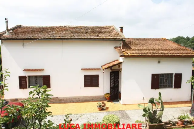 Villa in Via di Bientina 16, Santa Maria a Monte - Foto 1