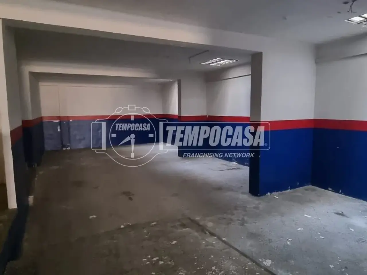 Magazzino in Via Brigata Bari, Bari, {3} - Foto 1