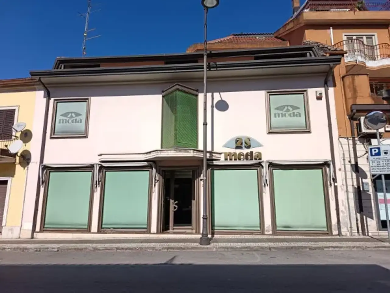 Negozio in Via Giacomo Matteotti 28, Ceccano, {3} - Foto 1