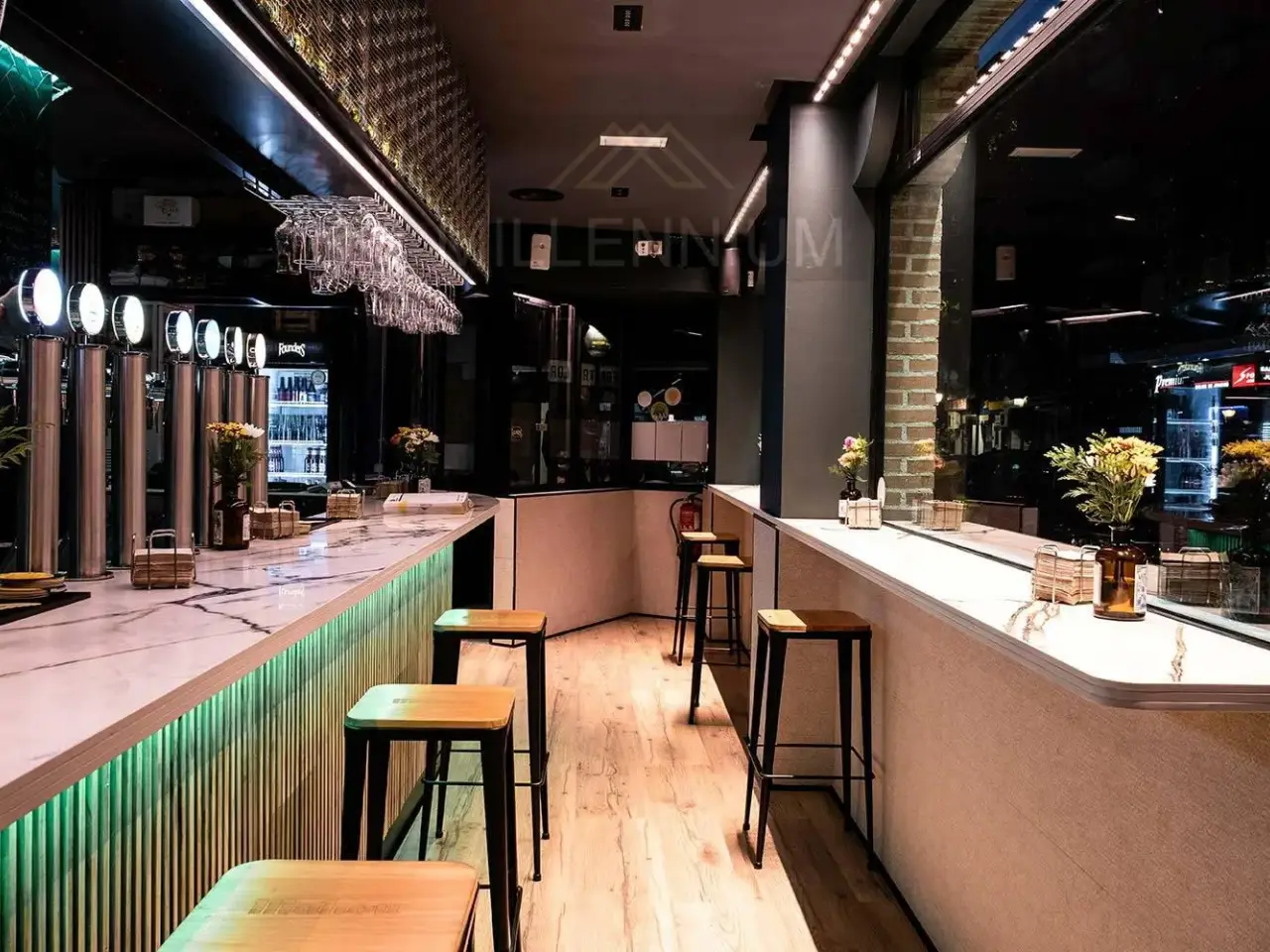 Bar in Repubblica, Arona, {3} - Foto 1