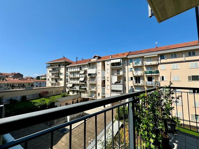 2-room flat in Via Rita Levi Montalcini 3, Rivoli - Photo 1