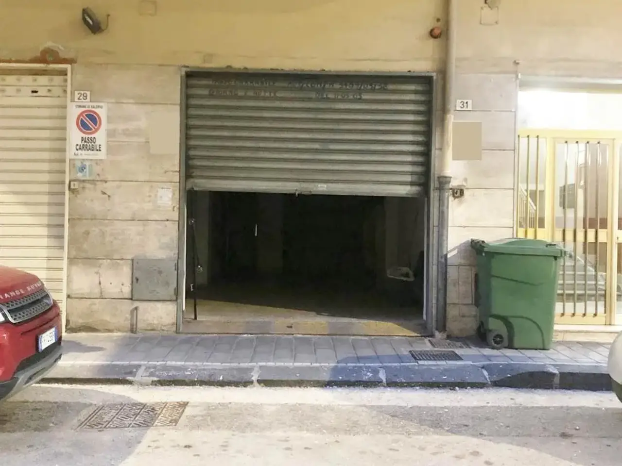 Negozio in Via Oreste Petrillo, Salerno, {3} - Foto 2