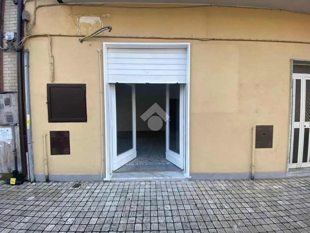 Negozio in Via Roma 9, Cervinara, {3} - Foto 1
