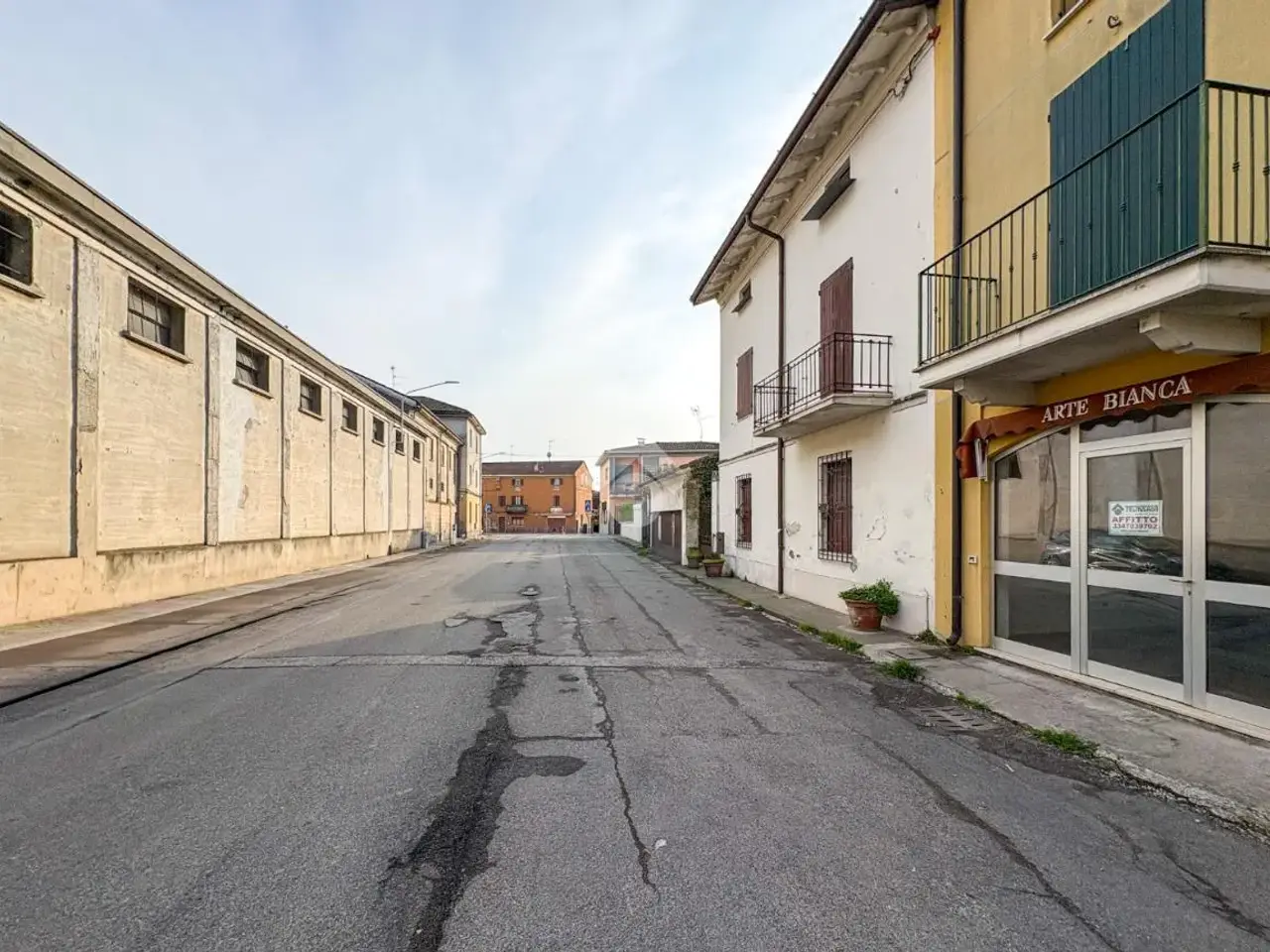Negozio in Via Roma 7, Pieve D'Olmi, {3} - Foto 2
