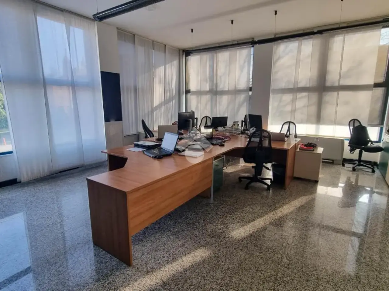 Negozio in Via Alcide De Gasperi 133, Merate, {3} - Foto 1