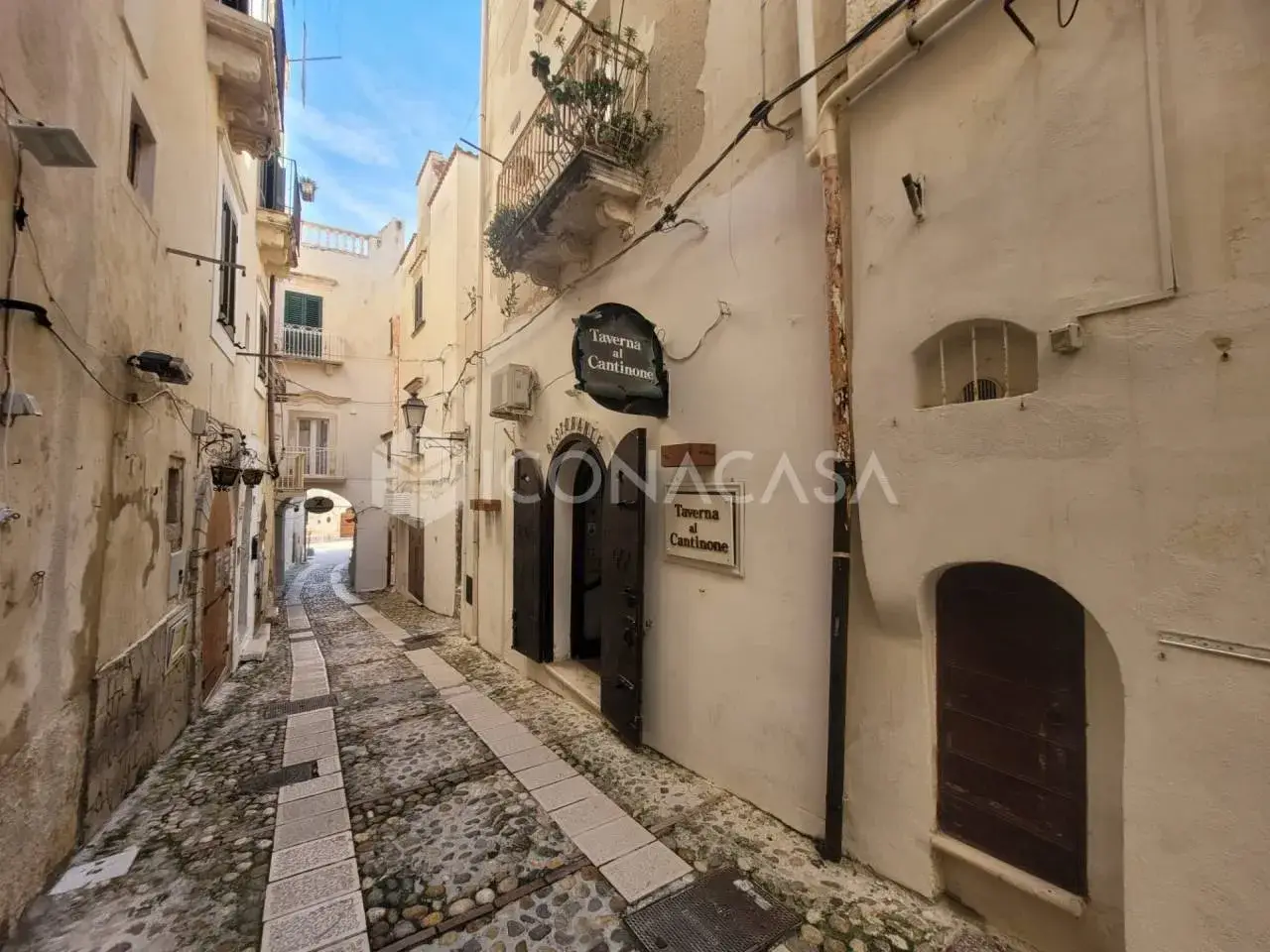 Negozio in Via Carlo Mafrolla 26, Vieste, {3} - Foto 2