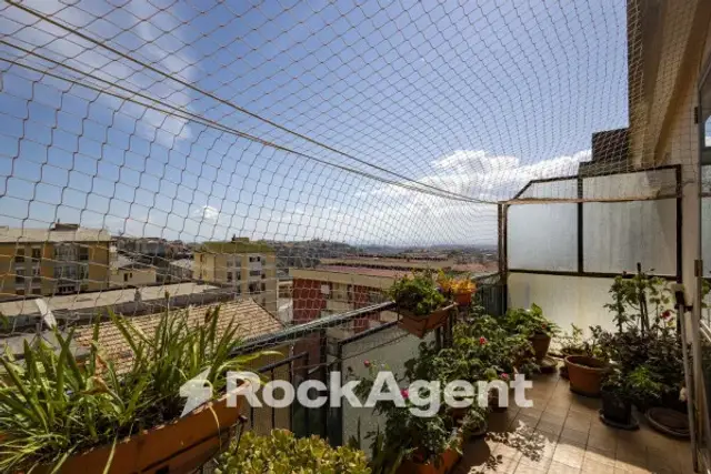 4-room flat in Via Vittorio Butera 14, Catanzaro - Photo 1