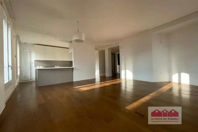 Vierzimmerwohnung in {3}, Piazza Castello 35 - Foto 1