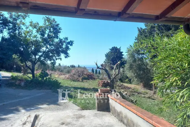 Detached house in Via di Casesi, Massarosa - Photo 1