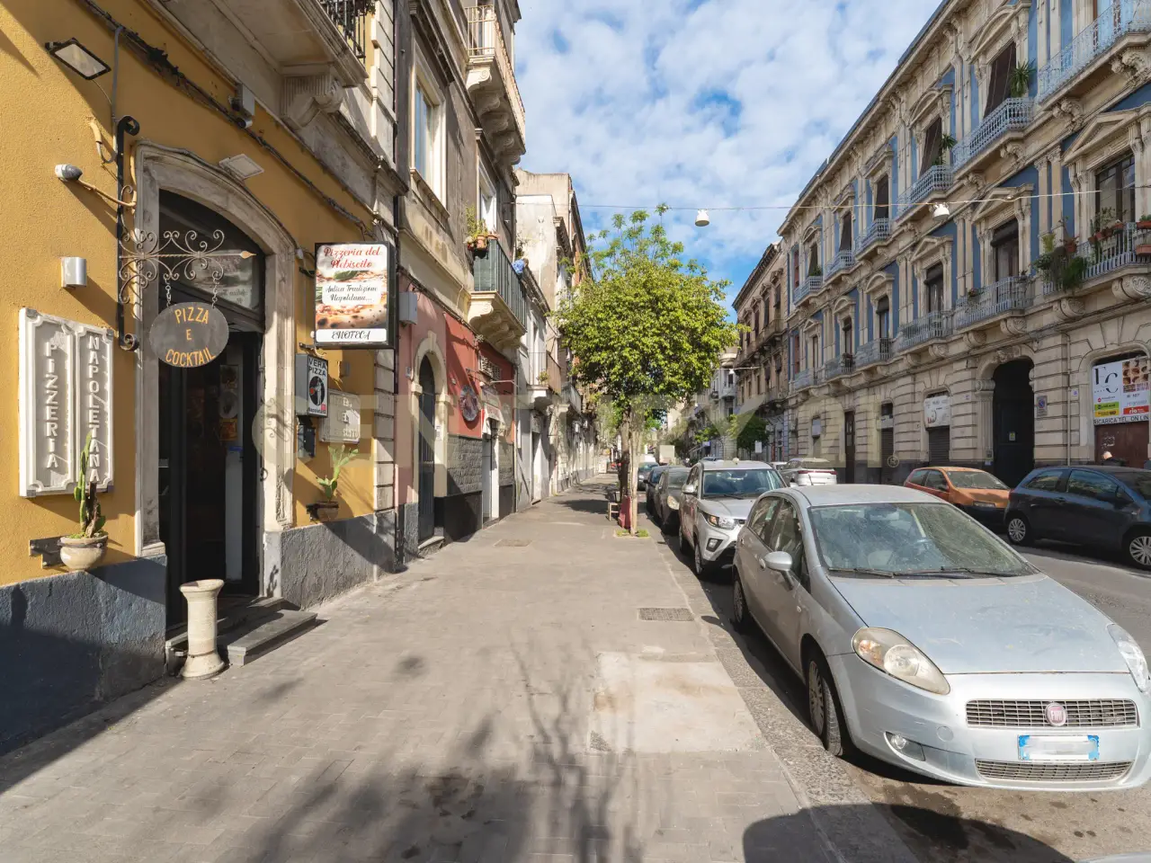 Pizzeria in Via Plebiscito 179, Catania, {3} - Foto 2